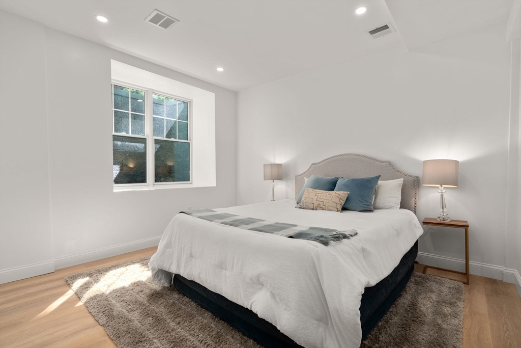 85 Naples Rd #Back - Photo 32