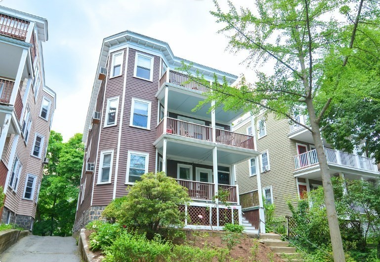 94 Browne Street - Brookline, MA