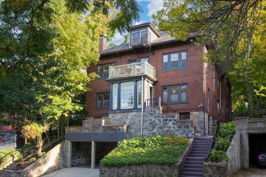 147-149 University - Brookline, MA
