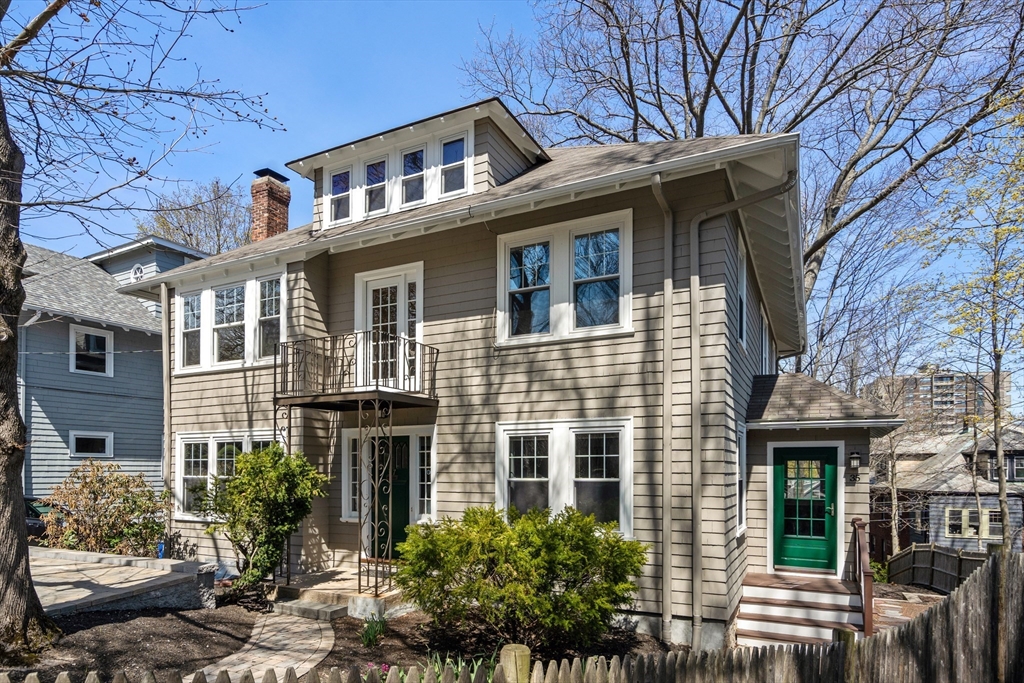 35-37 Winthrop Rd - Brookline, MA