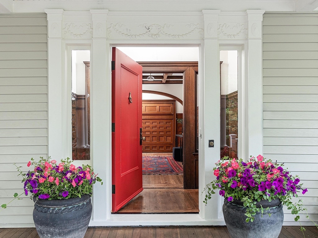 151 Salisbury Rd - Brookline, MA