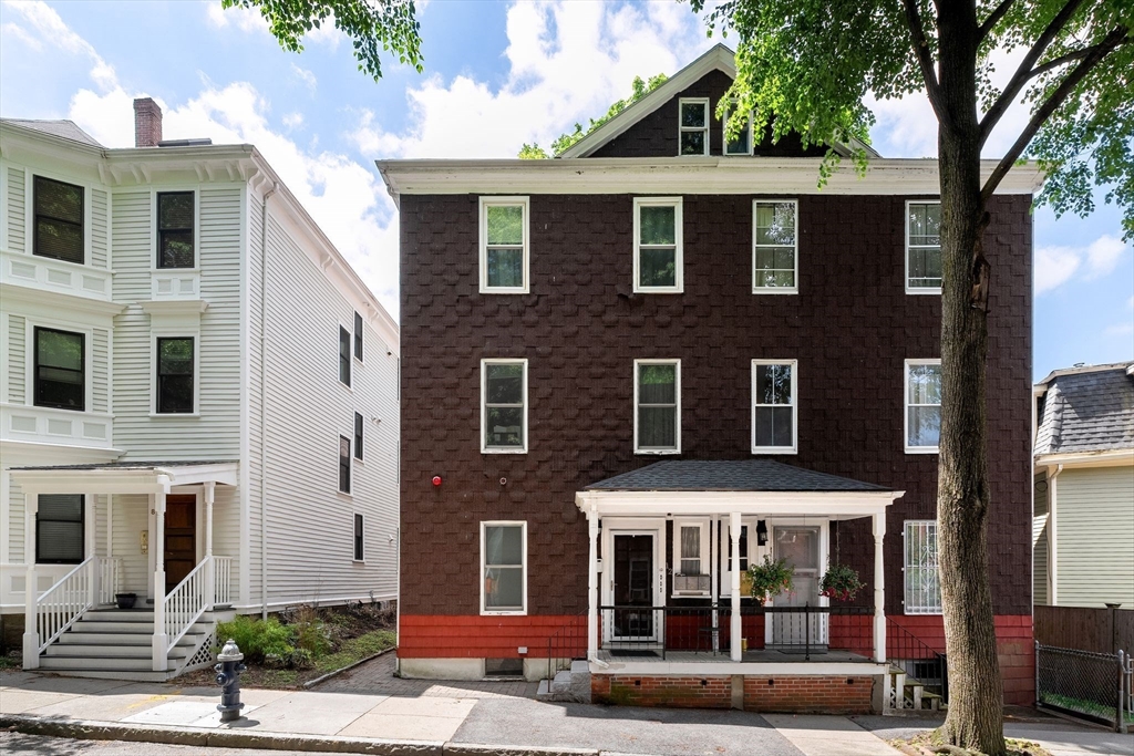 12 Perry St 12 Perry St - Brookline, MA