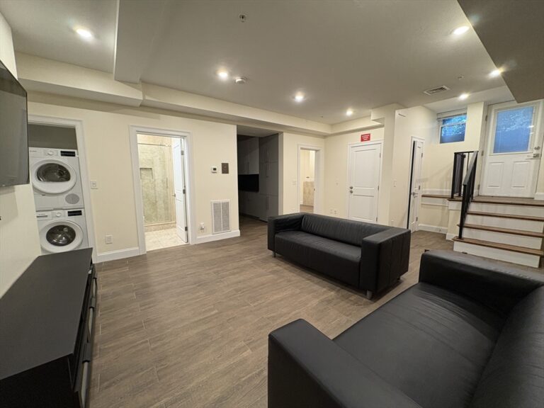 1616 Beacon St #1 - Brookline, MA