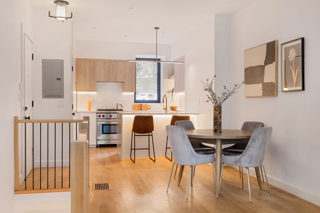 1618 Beacon #A - Brookline, MA