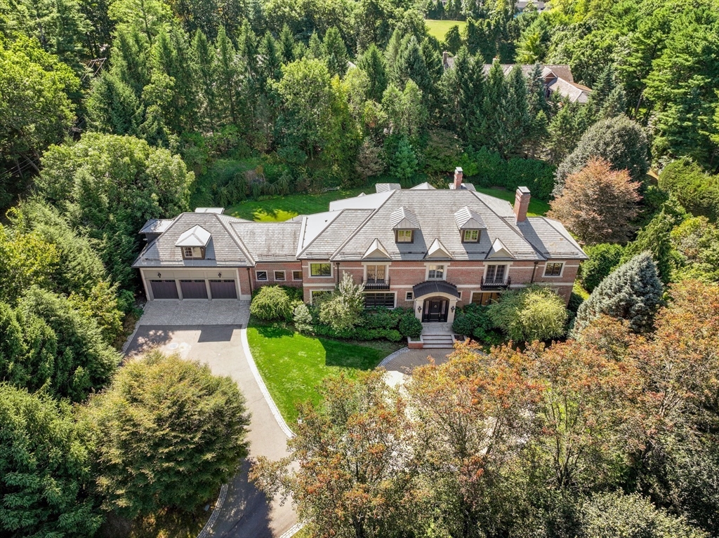 118 Woodland Rd - Brookline, MA