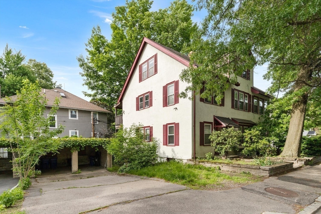 589-591 Washington St - Brookline, MA