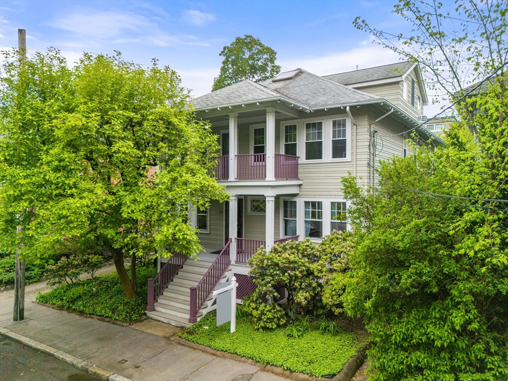 97 Stearns Rd - Brookline, MA
