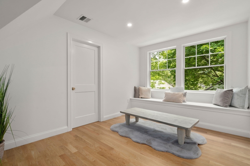 85 Naples Rd #Back - Photo 28