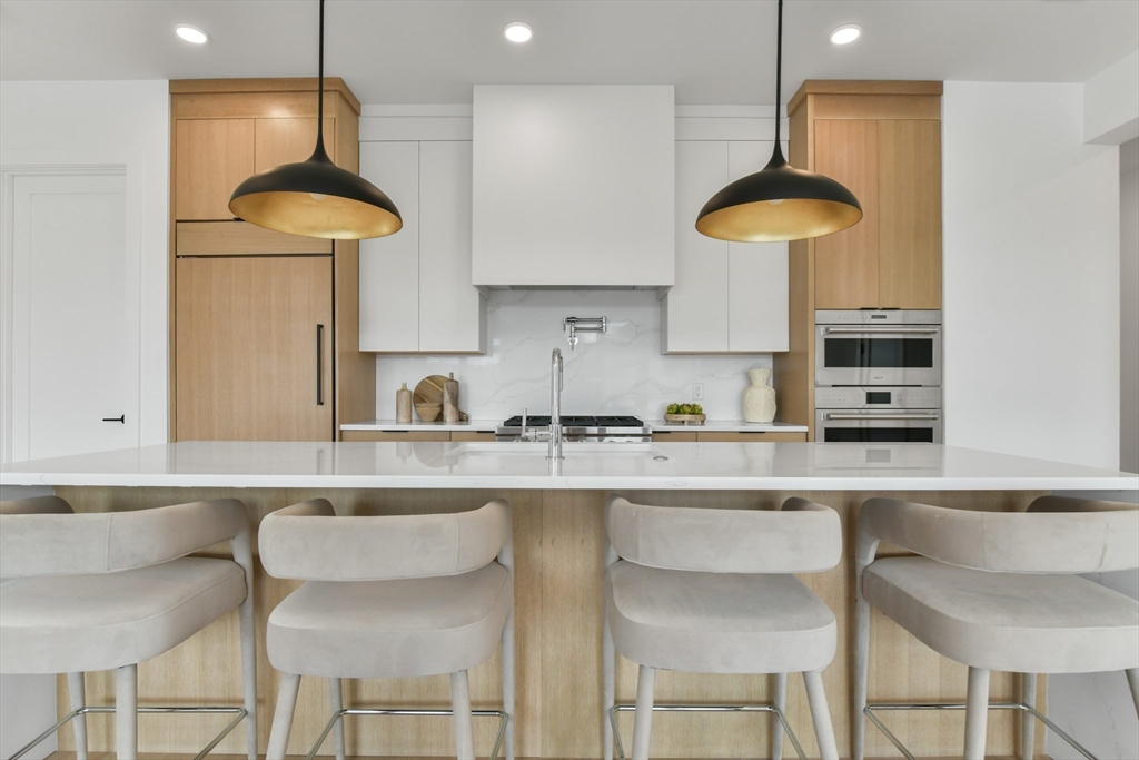 14 Green Street #PH1 - Photo 5