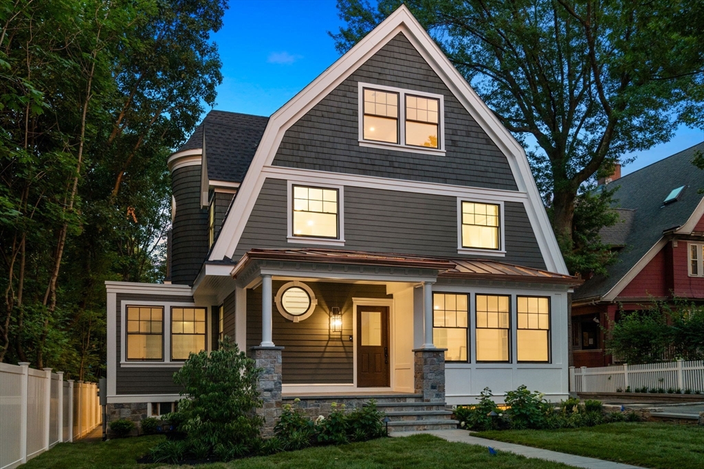 85 Naples Rd - Brookline, MA