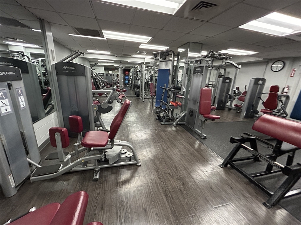 33 Pond Ave #422 - Photo 20