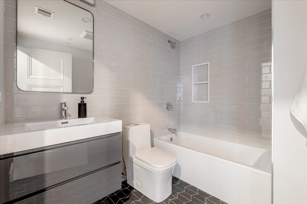 57 University Road #3 - Photo 9