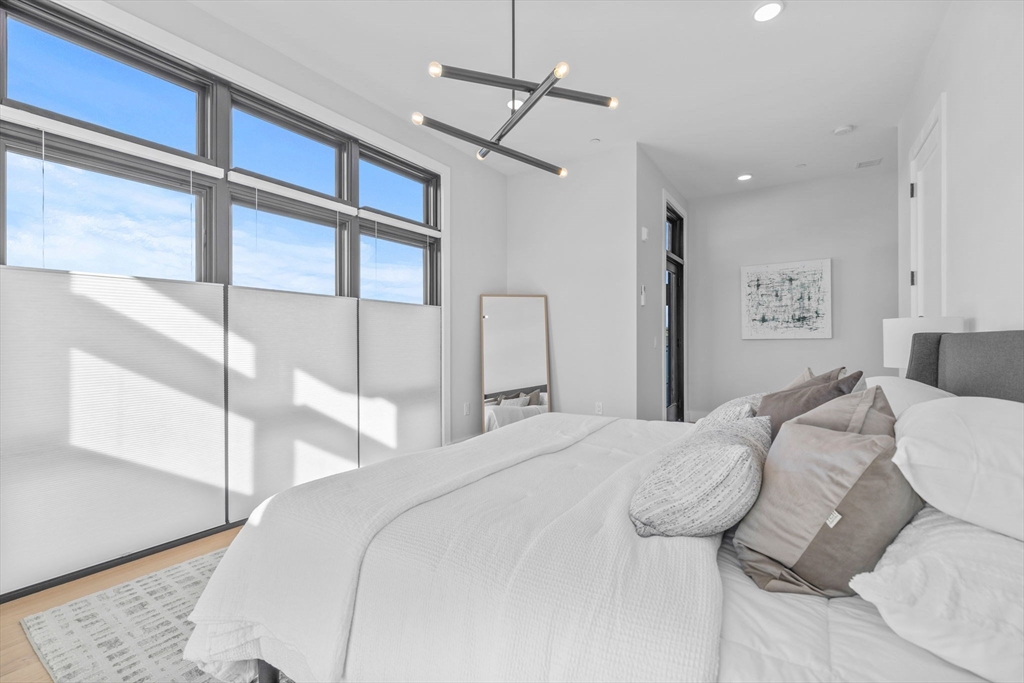 14 Green Street #PH1 - Photo 24