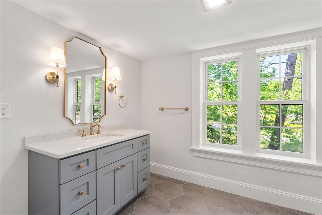 125 Lee Street - Photo 24