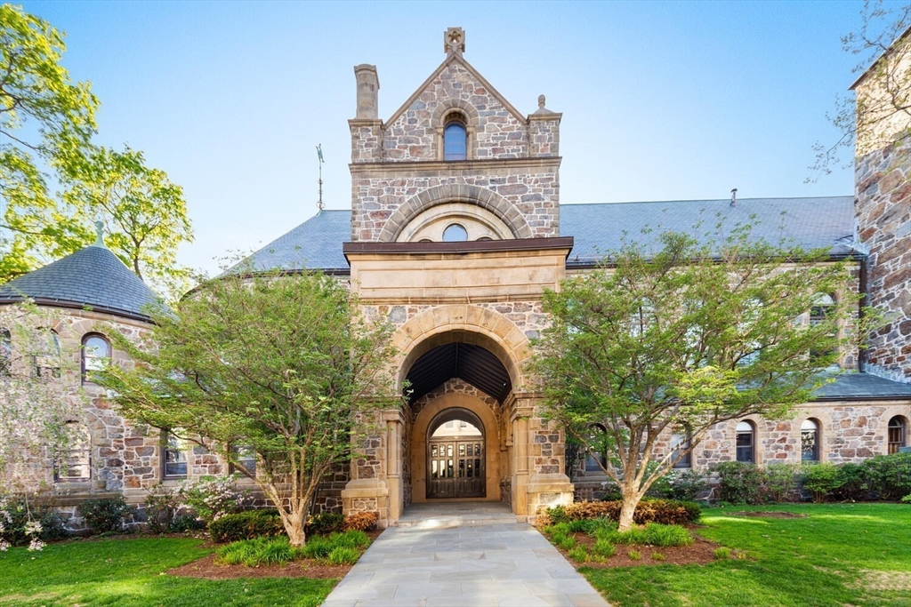 90 Park St #24 - Brookline, MA