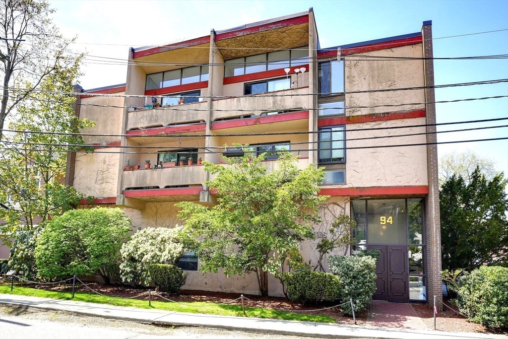 94 Beaconsfield Road #201 - Brookline, MA