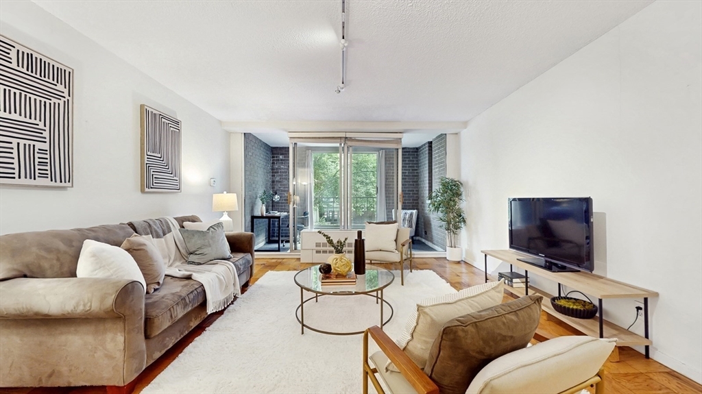 99 Pond Ave #326 - Brookline, MA