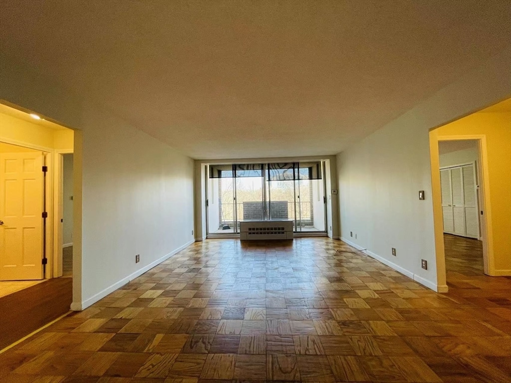 99 Pond Ave #521 - Brookline, MA