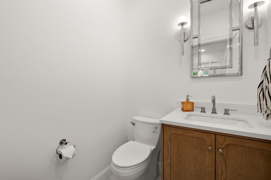 85 Naples Rd #Back - Photo 14