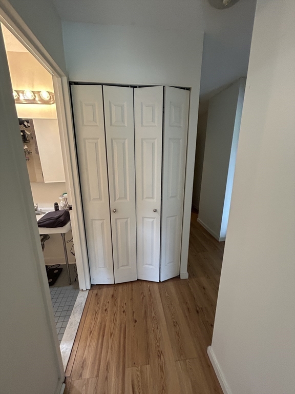 33 Pond Ave #422 - Photo 14