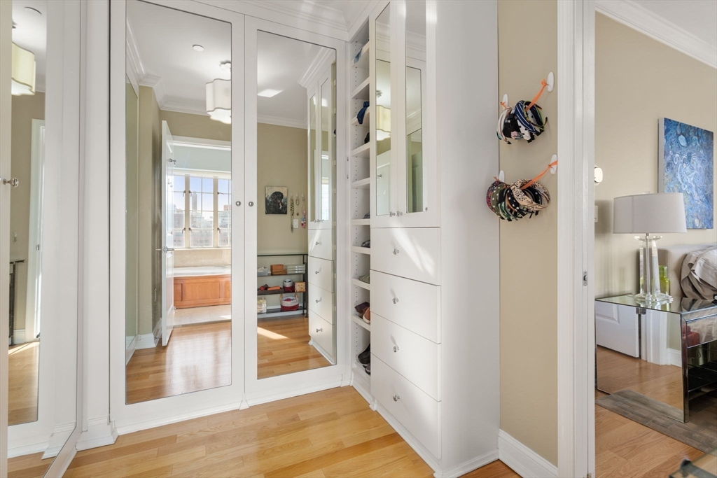 20 Chapel St #APH4 - Photo 14