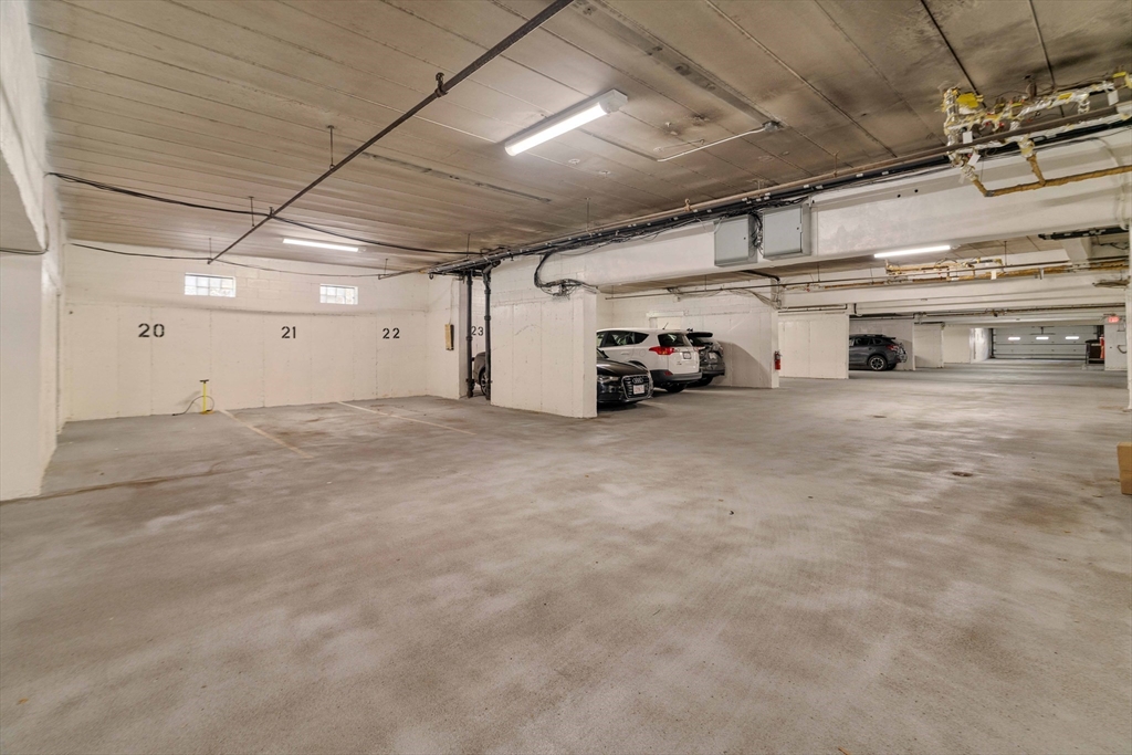 123 Sewall Ave #LC - Photo 14