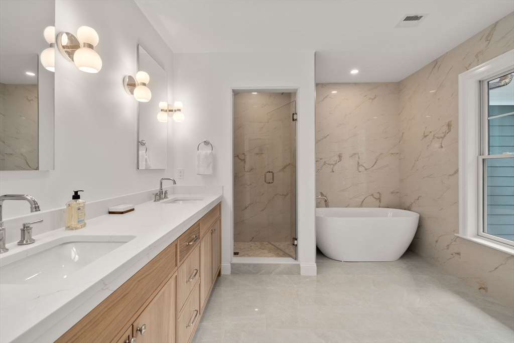 85 Naples Rd #Back - Photo 18