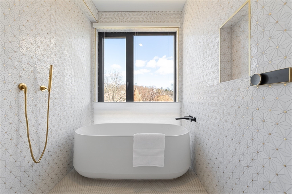 41 University Road #3 - Photo 11