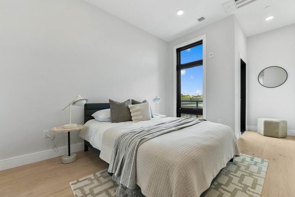 14 Green Street #PH1 - Photo 35