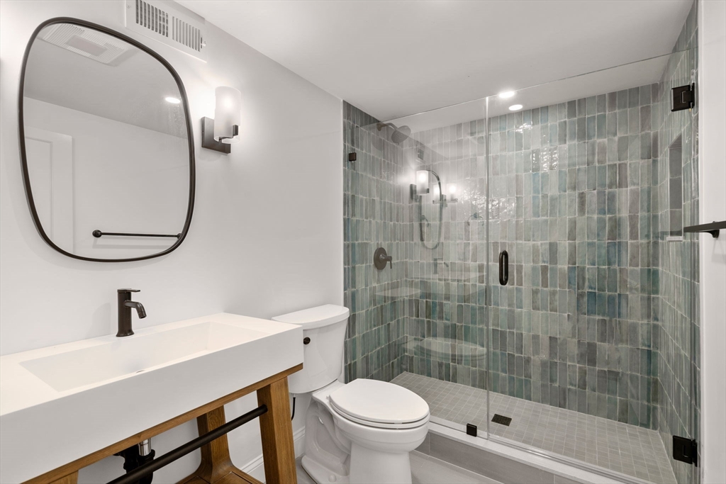 85 Naples Rd #Back - Photo 31