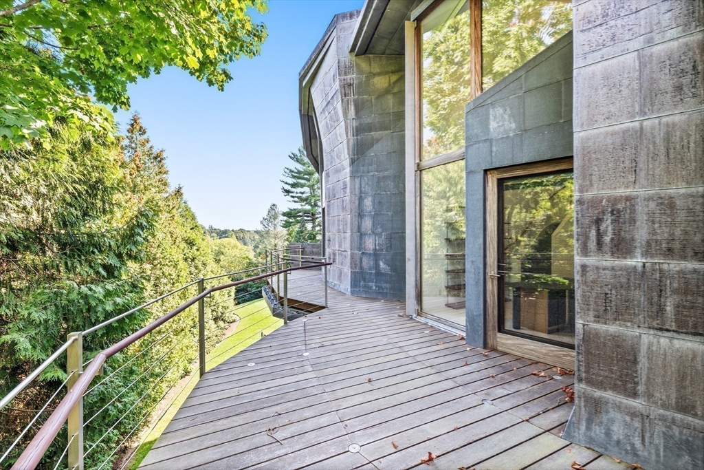 55 Leicester St - Photo 29