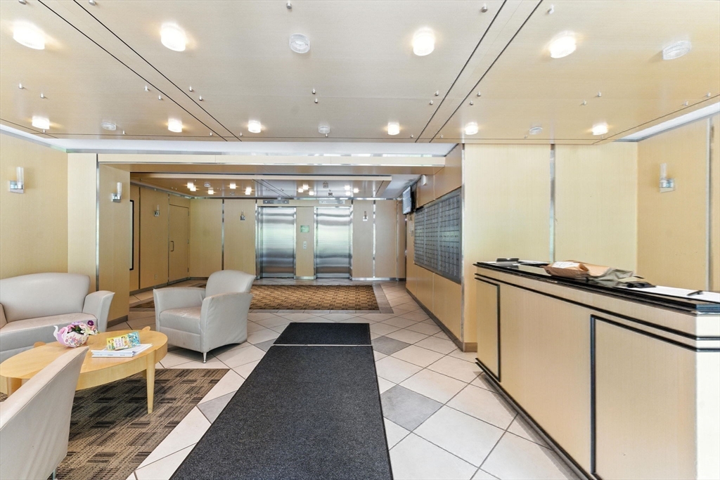 22 Chestnut Place #608 - Photo 29