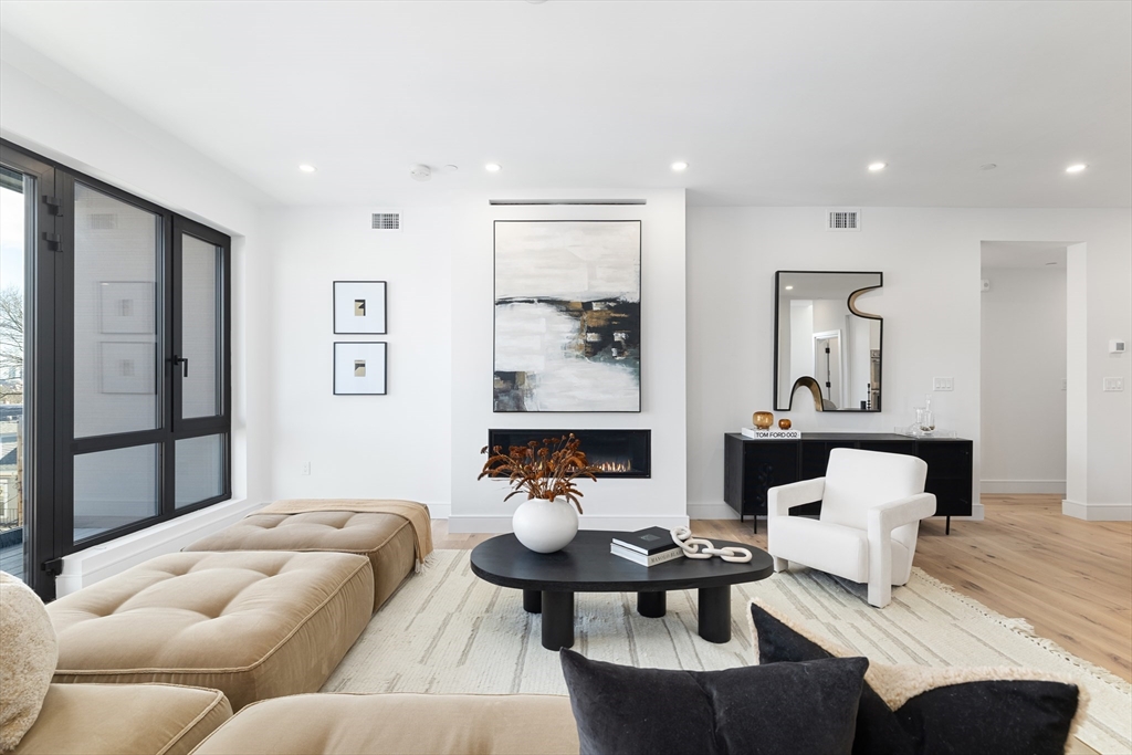 41 University Road #2 - Photo 4