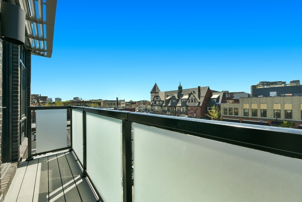 14 Green Street #PH-A - Photo 25