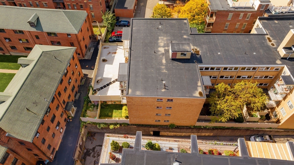 123 Sewall Ave #LC - Photo 21