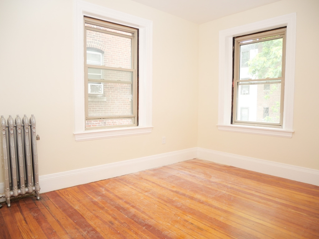 10 Beals #3 - Brookline, MA