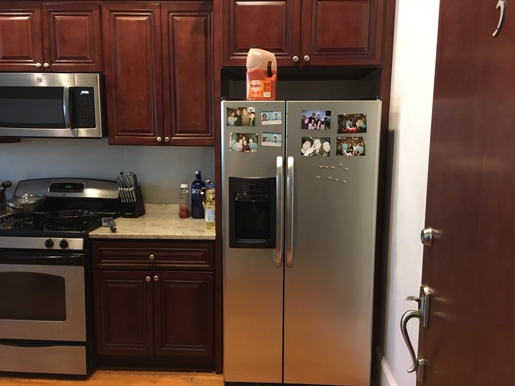 1089 Beacon St #3 - Brookline, MA