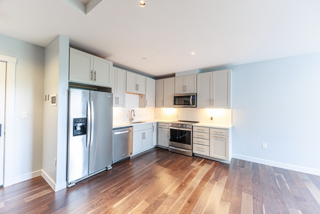 136 Babcock St #415 136 Babcock St #415 - Brookline, MA