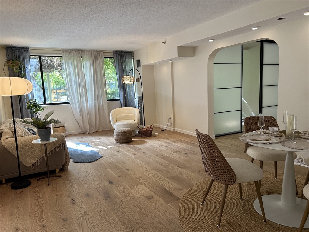 1731 Beacon St #4 - Brookline, MA