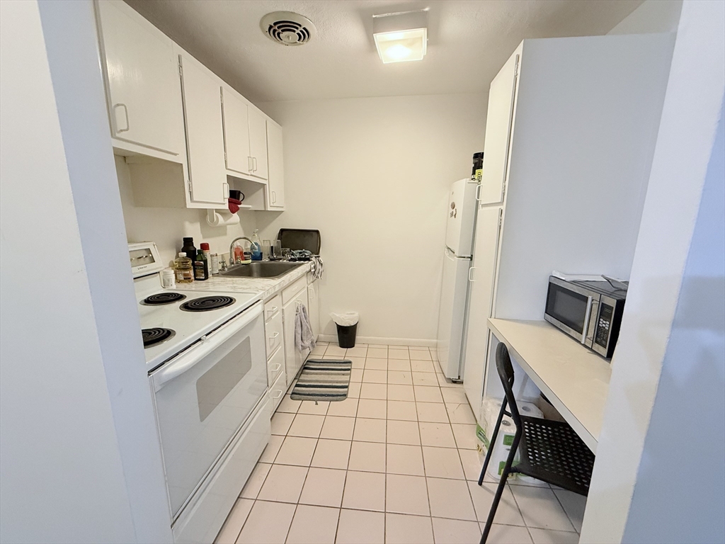 205 Kent St #44 - Brookline, MA