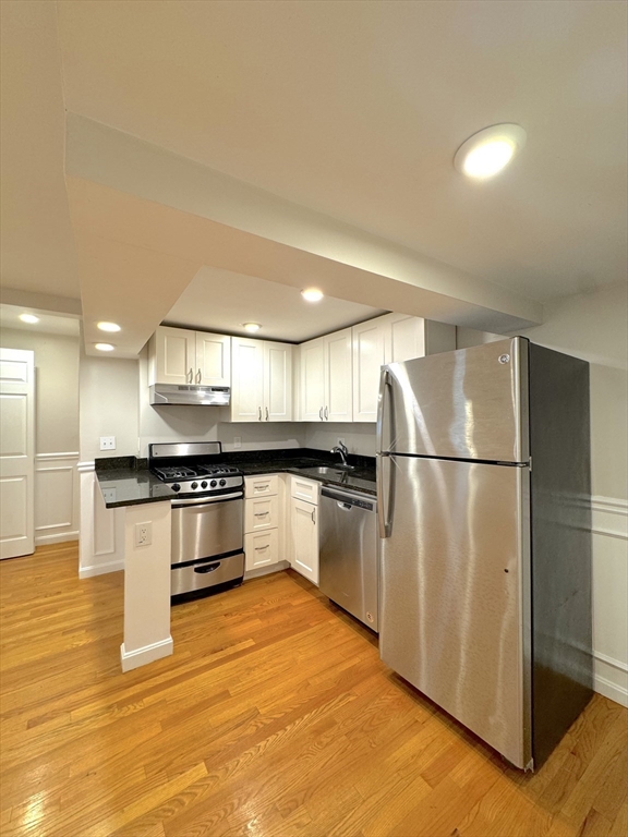 3 Englewood Ave #BB - Brookline, MA
