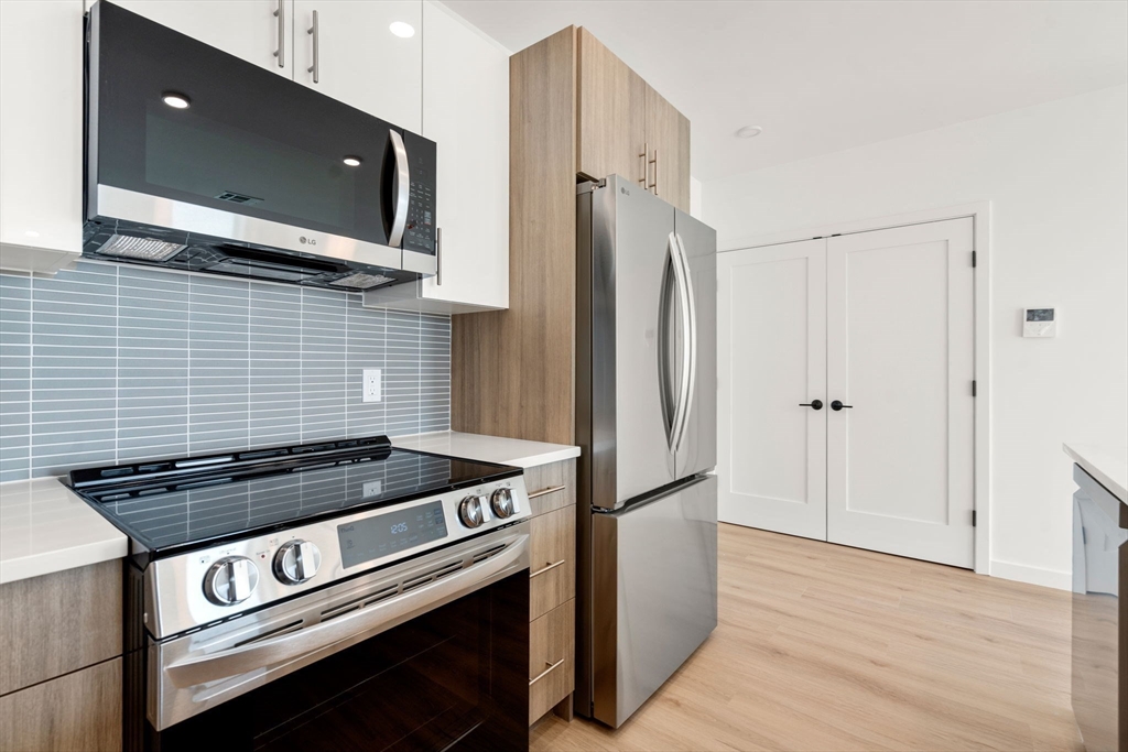 40 Centre St #203 - Brookline, MA