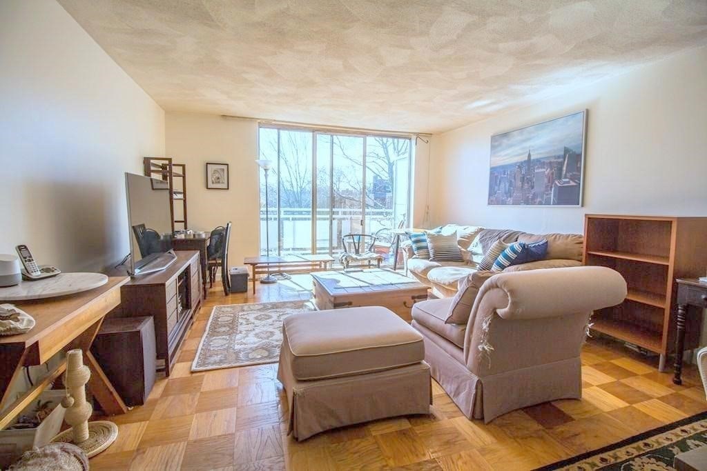 41 Park St #410 - Brookline, MA