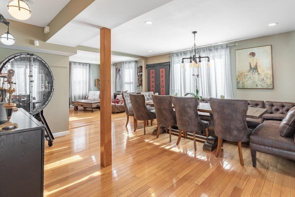 709 Hammond St #2 - Brookline, MA