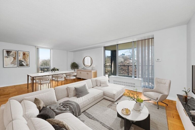 77 Pond Avenue #401 - Brookline, MA