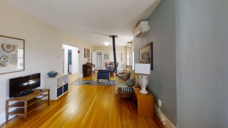307 Tappan St #3 - Brookline, MA