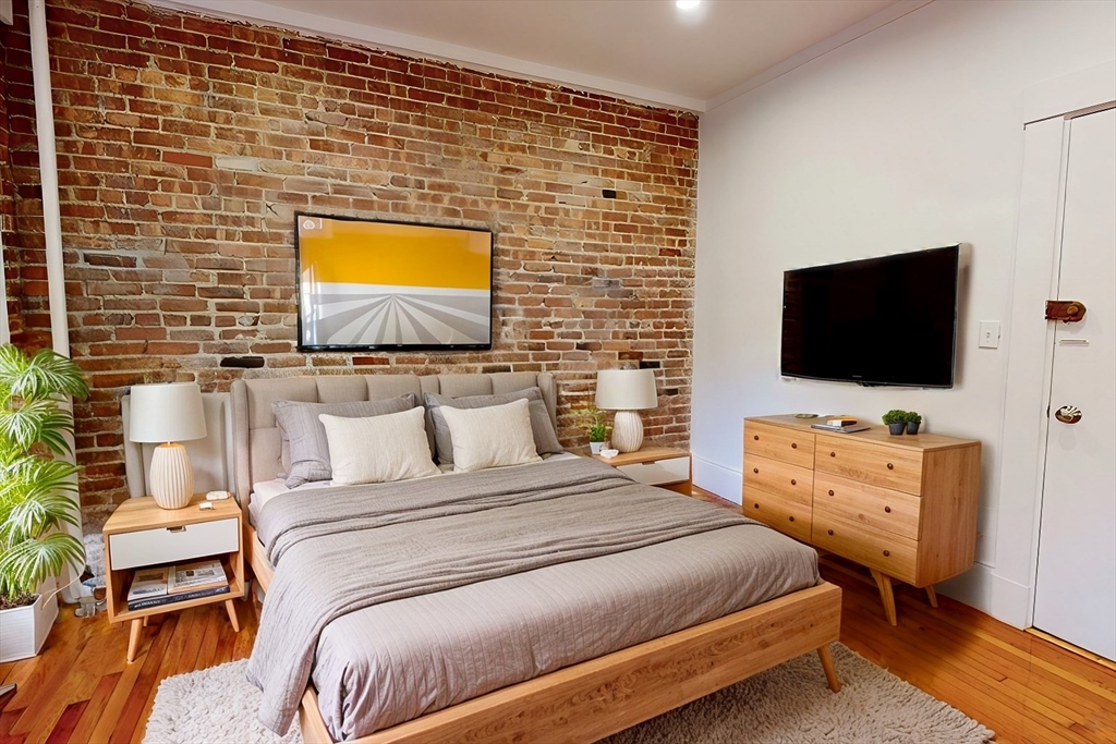 93 Marion St. #8 - Brookline, MA