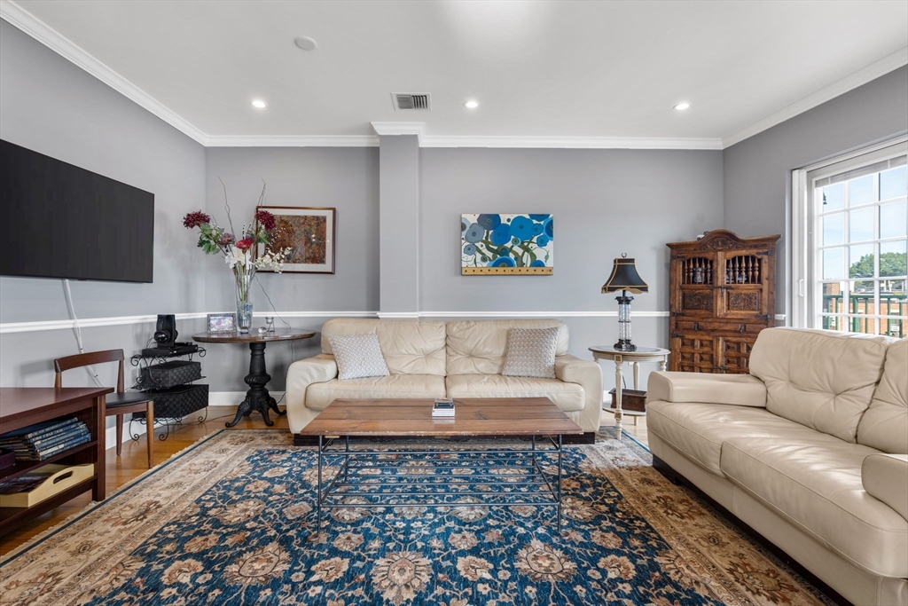 10 Vernon #PH 2 - Brookline, MA