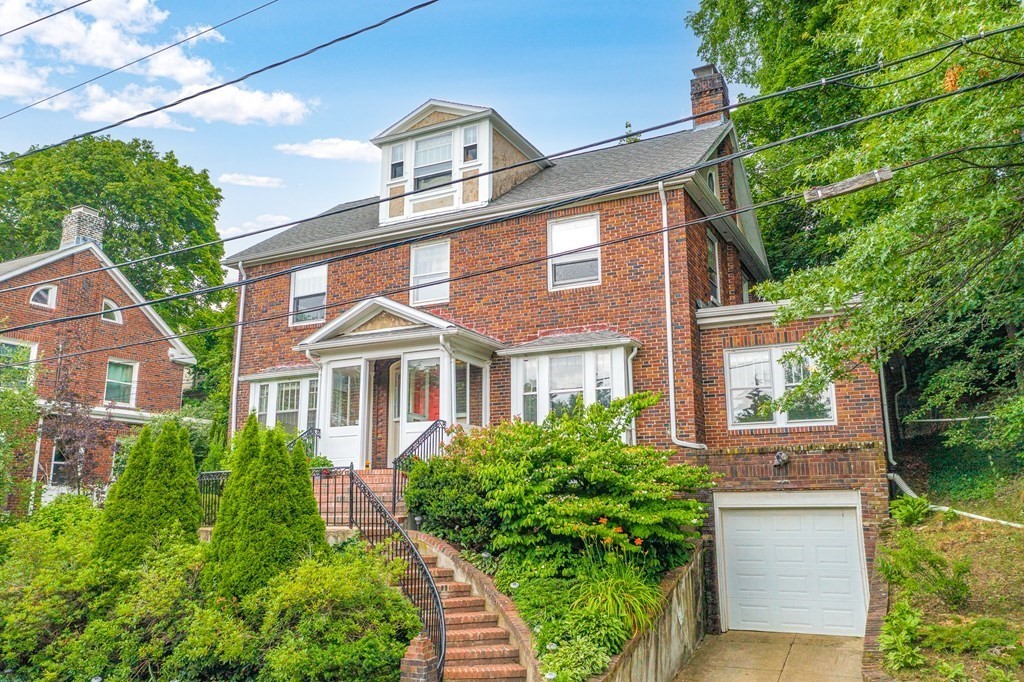 107 York Terrace - Brookline, MA