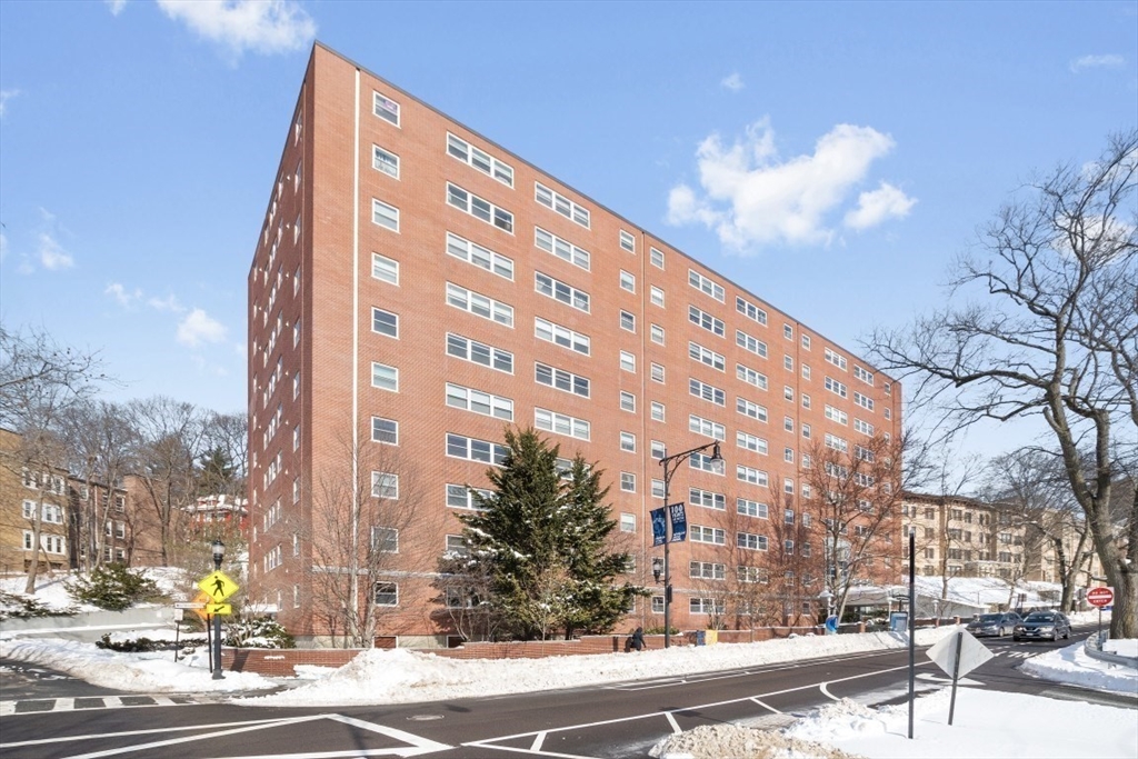1600 Beacon St #207 - Brookline, MA